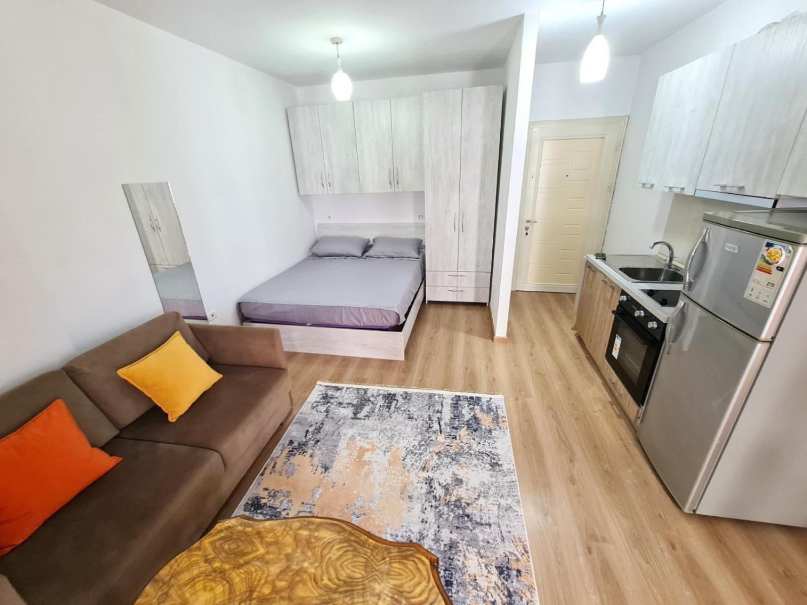 Apartament Property Albania 7 Tiranë Ngoại thất bức ảnh